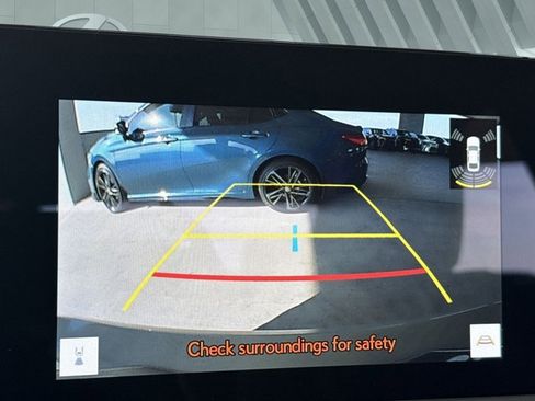 Certified 2025 Lexus ES 300h w/ Premium Package image 18