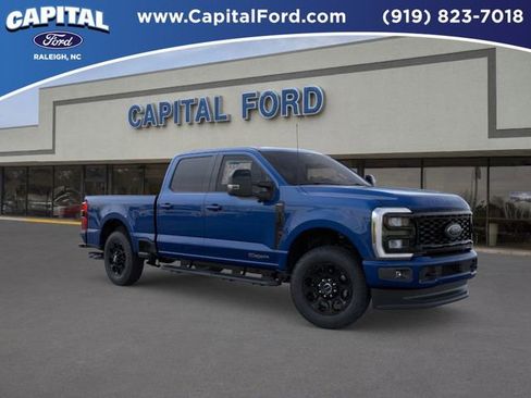 New 2026 Ford F250 Lariat w/ Black Appearance Package image 7