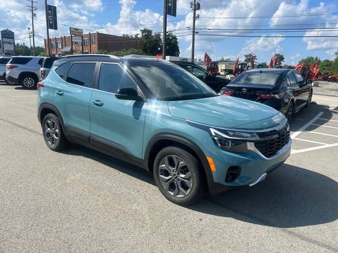 Certified 2024 Kia Seltos S AWD/4WD image 1