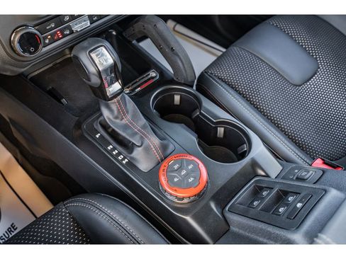 New 2025 Ford Bronco Raptor image 17