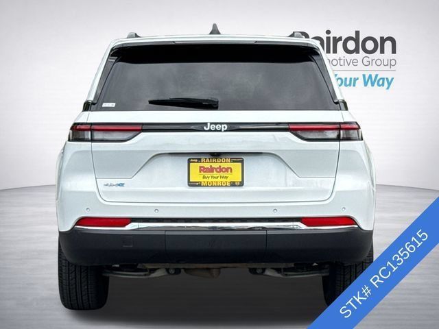 Used 2024 Jeep Grand Cherokee Limited 4xe AWD/4WD image 4