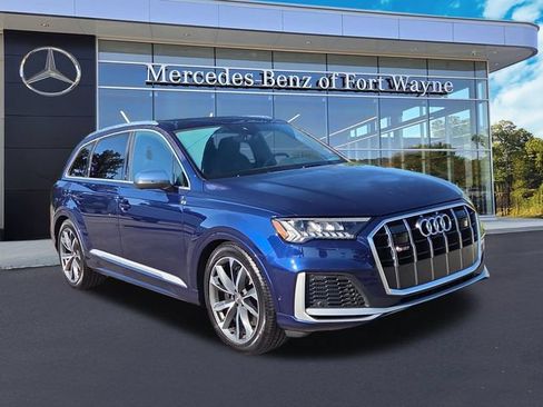 Used 2020 Audi SQ7 Premium Plus w/ Driver Assistance Package AWD/4WD image 1