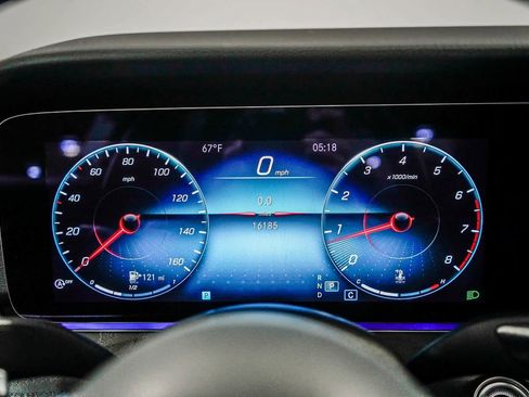 Used 2023 Mercedes-Benz E 350 Sedan image 24