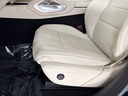 Used 2021 Mercedes-Benz GLE 350 4MATIC image 14