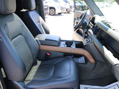 Used 2021 Land Rover Defender 90 X AWD/4WD image 30