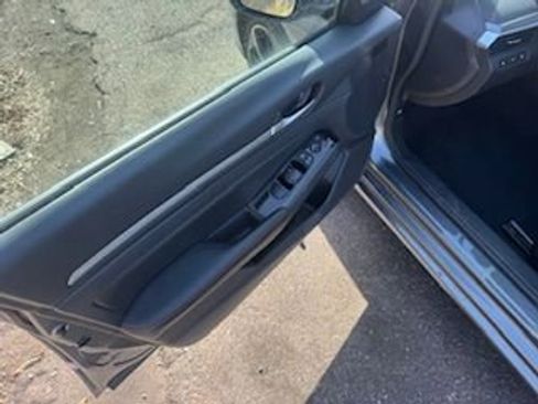 Used 2025 Nissan Altima 2.5 SR image 11