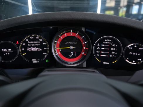 Used 2024 Porsche 911 GT3 RS RWD image 41