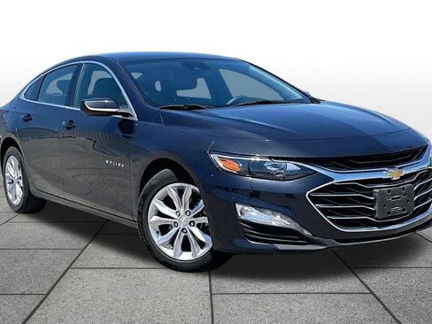 Used 2023 Chevrolet Malibu LT FWD image 2