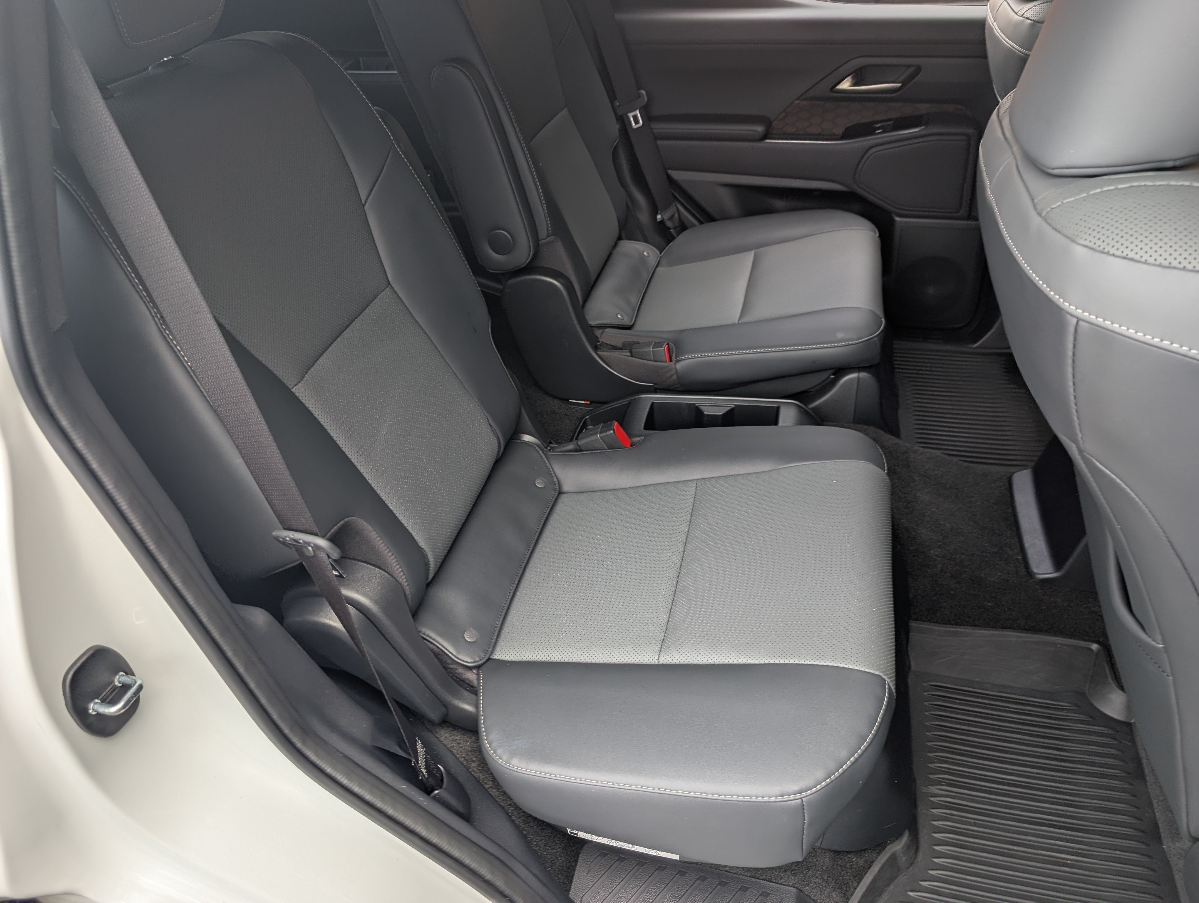 Used 2026 Lexus GX 550 w/ Accessory Package (2T) AWD/4WD image 21