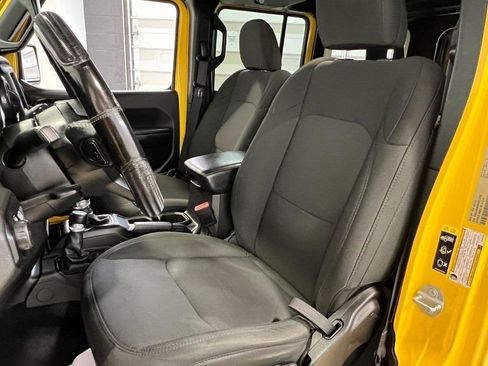 Used 2021 Jeep Wrangler Unlimited Sport image 23