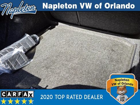 Used 2024 Volkswagen Jetta SE image 33