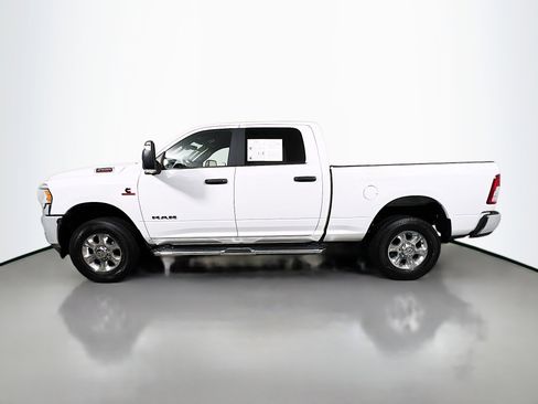 Used 2024 RAM 2500 Big Horn image 9