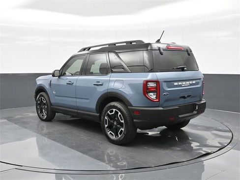 Used 2024 Ford Bronco Sport Outer Banks w/ Tech Package image 8