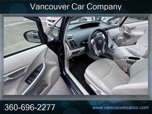Used 2012 Toyota Prius Three w/ Solar Roof Pkg FWD image 14