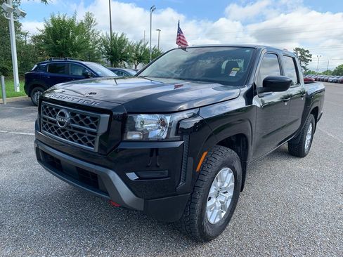 Used 2023 Nissan Frontier SV w/ Technology Package AWD/4WD image 4