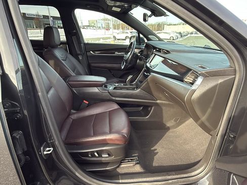 Used 2020 Cadillac XT6 Premium Luxury image 19