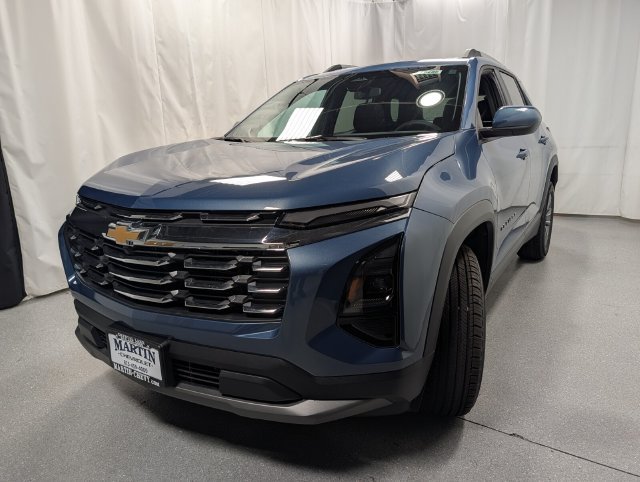 New 2027 Chevrolet Equinox LT AWD/4WD image 7