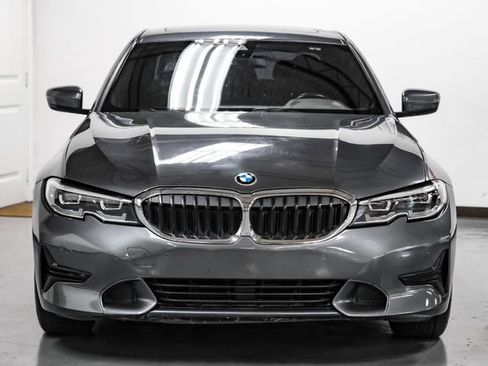 Used 2021 BMW 330i Sedan w/ Driving Assistance Package RWD image 6