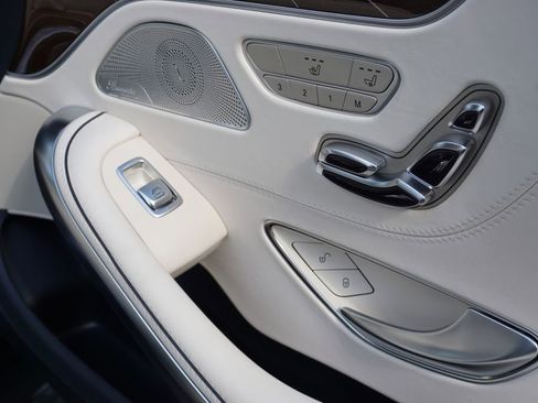 Certified 2019 Mercedes-Benz GLS 450 4MATIC image 49