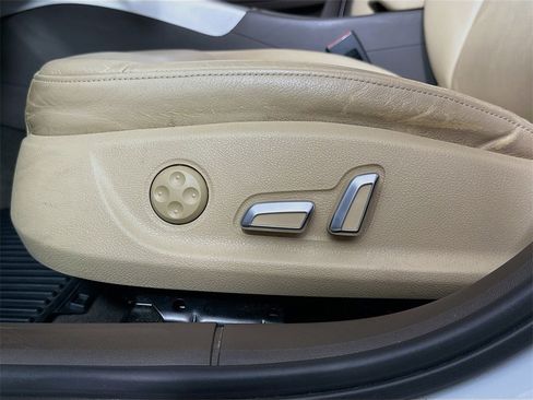 Used 2015 Audi A4 2.0T Premium image 20