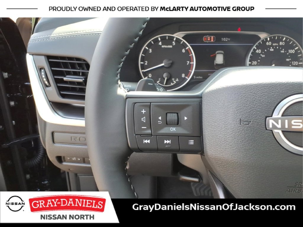 Certified 2026 Nissan Rogue SV AWD/4WD image 18