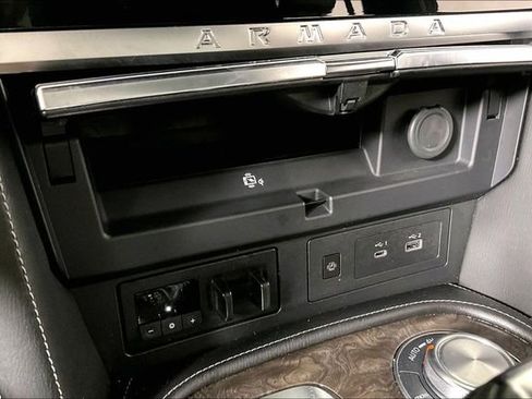 Used 2024 Nissan Armada Platinum w/ Cargo Package image 35