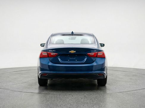 Used 2023 Chevrolet Malibu LT w/ Driver Confidence Package image 7