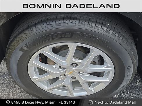 Used 2023 Chevrolet Equinox LT image 10