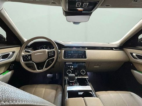 Used 2023 Land Rover Range Rover Velar R-Dynamic S image 9