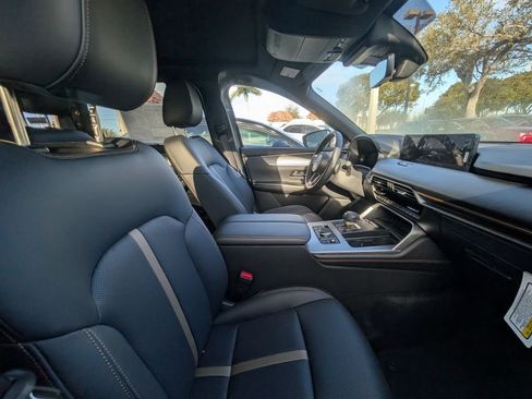 New 2026 MAZDA CX-90 Plug-In Hybrid w/ Premium Plus AWD/4WD image 9