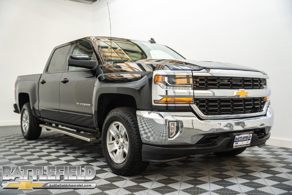 Used 2017 Chevrolet Silverado 1500 LT w/ All Star Edition AWD/4WD image 1