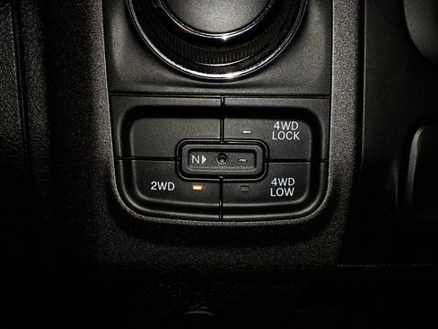 Used 2022 RAM 1500 Tradesman w/ Popular Equipment Group AWD/4WD image 16