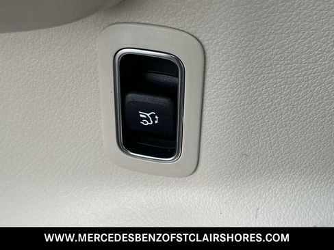 Used 2026 Mercedes-Benz GLB 250 4MATIC image 20