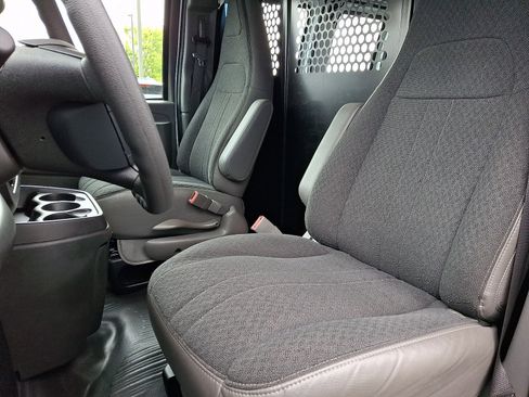 Used 2024 Chevrolet Express 2500 w/ Driver Convenience Package RWD image 11