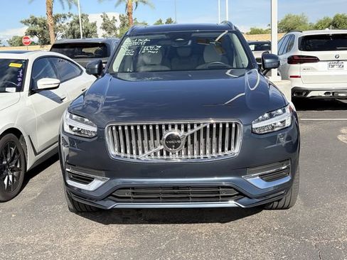 Used 2025 Volvo XC90 T8 Ultra w/ Protection Package Premier AWD/4WD image 2