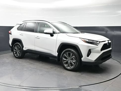 Used 2024 Toyota RAV4 XLE Premium w/ Weather Package AWD/4WD image 3