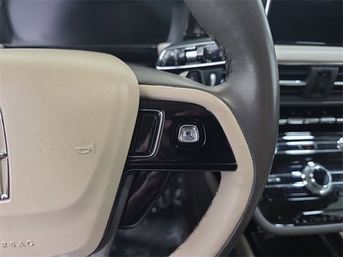 Certified 2021 Lincoln Corsair Reserve w/ Elements Package image 15