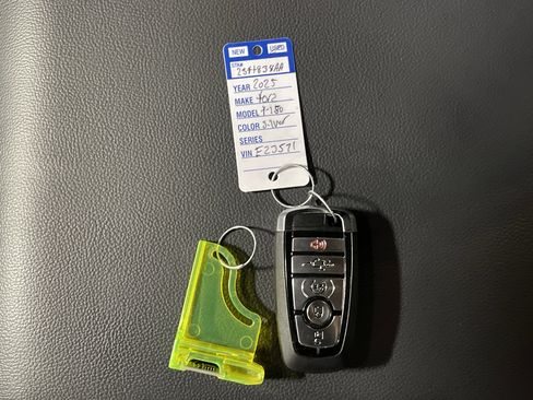 Used 2025 Ford F150 XLT w/ Equipment Group 302A MID image 27