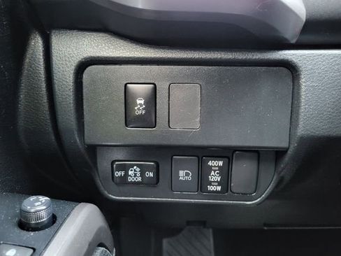 Used 2022 Toyota Tacoma SR5 w/ Trail Edition AWD/4WD image 18