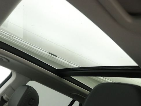 New 2026 Mercedes-Benz GLS 450 4MATIC image 14