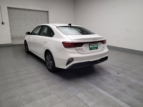 Used 2022 Kia Forte LXS image 5