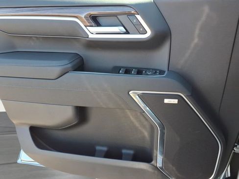 New 2026 Chevrolet Silverado 1500 RST AWD/4WD image 15