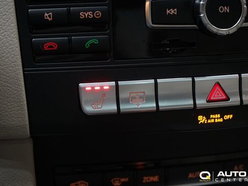 Used 2014 Mercedes-Benz E 250 E 250 Base BlueTEC® 4MATI image 27