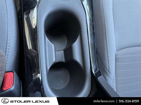 Used 2022 Toyota Corolla SE image 39