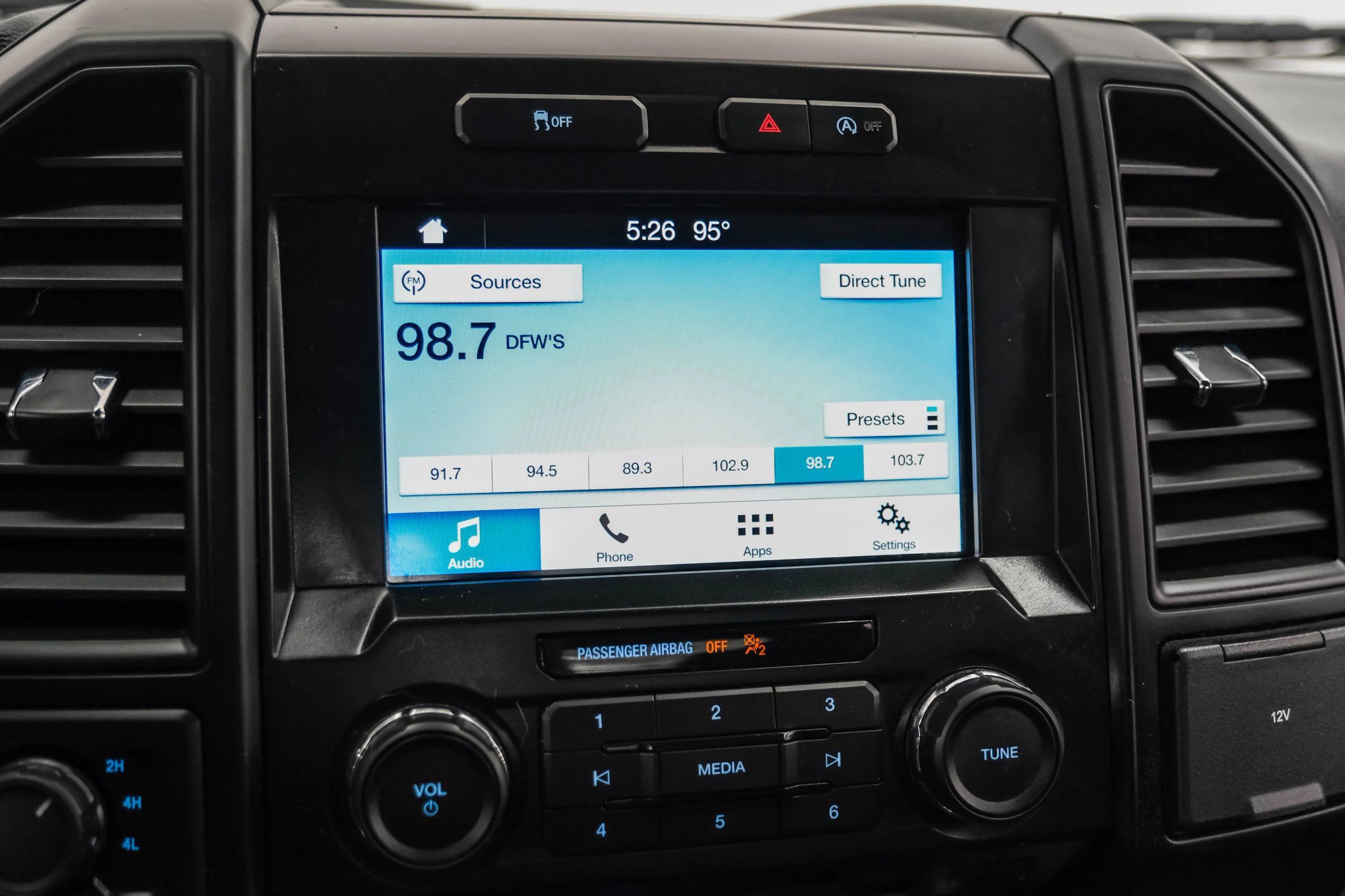 Used 2017 Ford F150 XL w/ Equipment Group 101A Mid AWD/4WD image 25