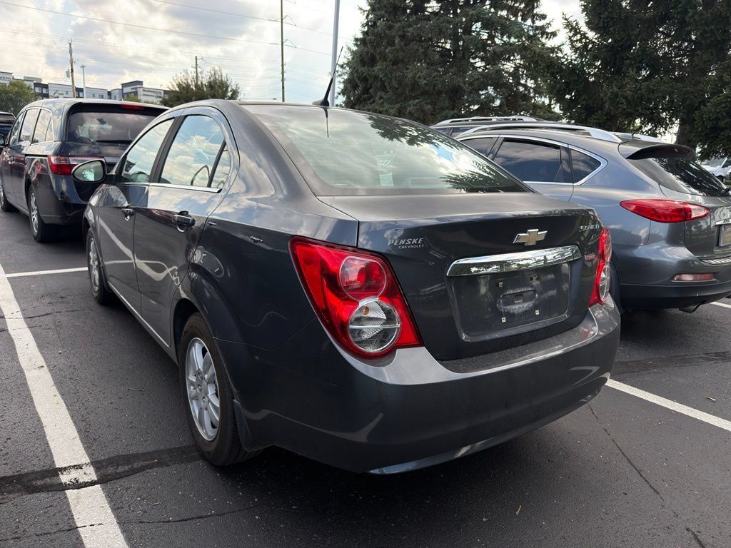 Used 2012 Chevrolet Sonic LT FWD image 2