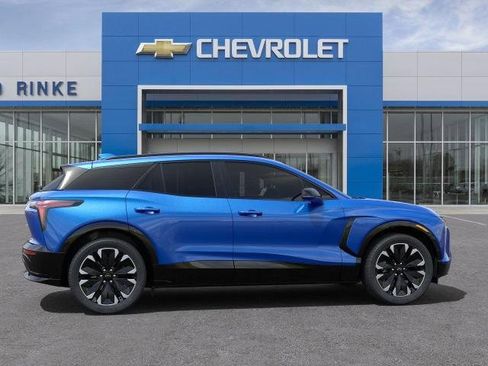 New 2025 Chevrolet Blazer EV RS image 5