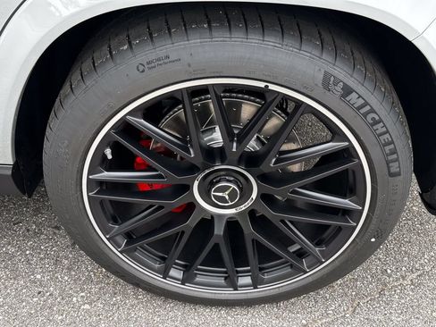 New 2026 Mercedes-Benz GLS 63 AMG 4MATIC image 25