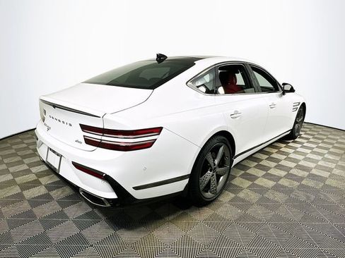 Certified 2025 Genesis G80 2.5T Sport Prestige AWD/4WD image 3