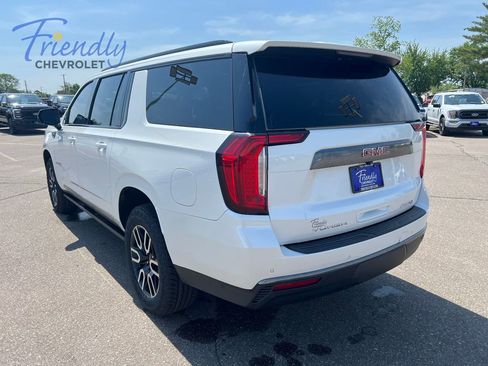 Certified 2022 GMC Yukon XL AT4 w/ Technology Package AWD/4WD image 3